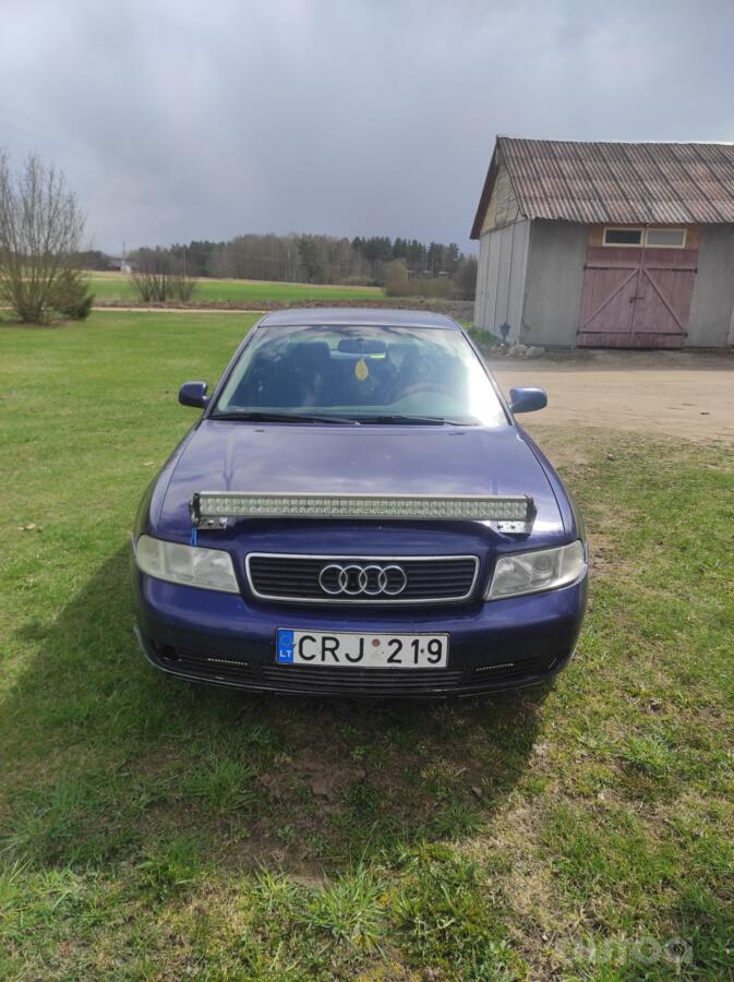 Audi A4 B5 Sedan