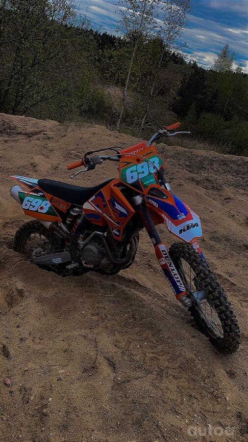 KTM 525
