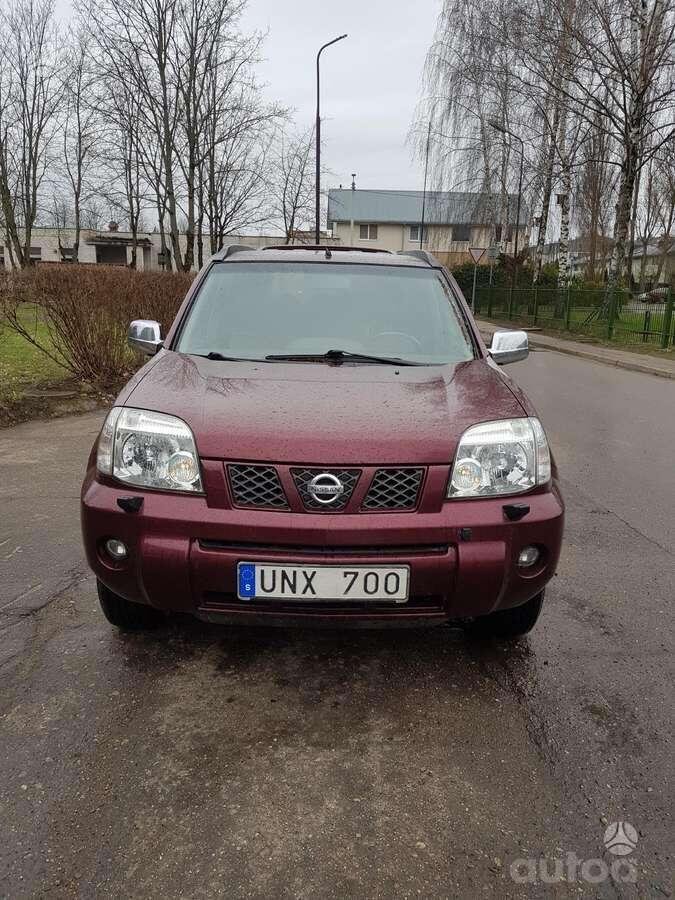 Nissan X-Trail T30 Crossover