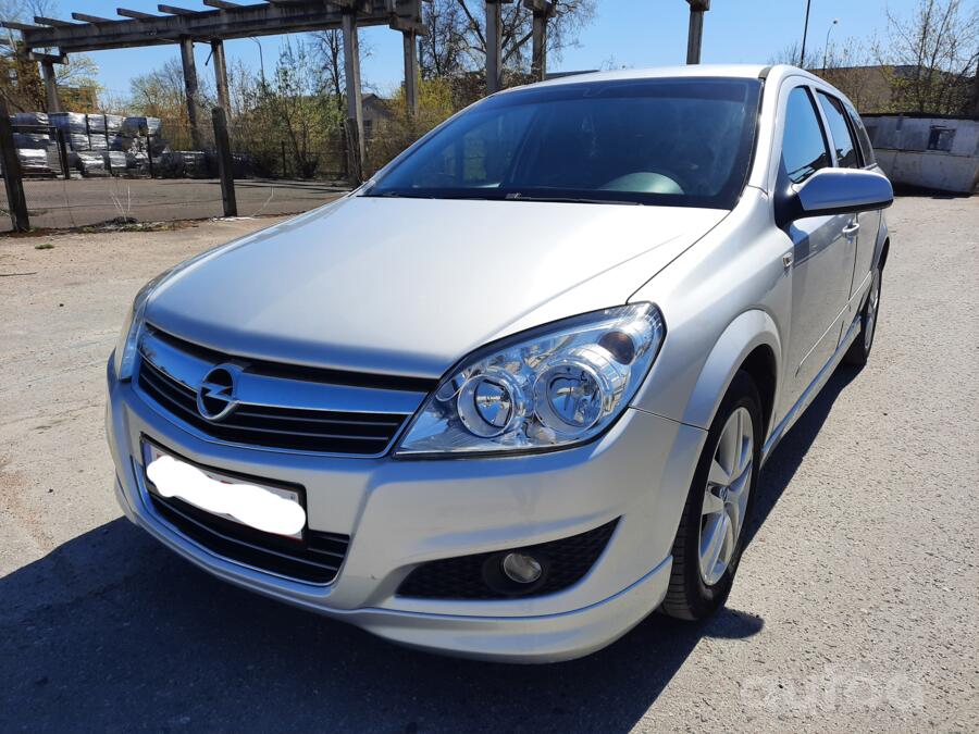 Opel Astra H [restyling]