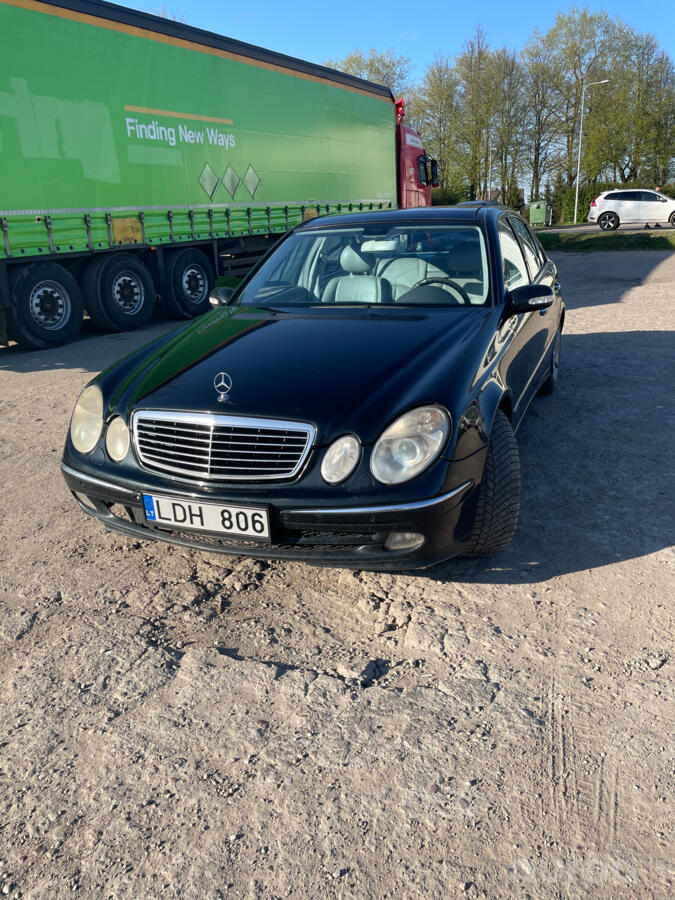 Mercedes-Benz E-Class W211/S211 Sedan 4-doors