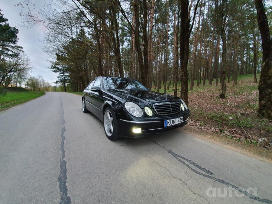 Mercedes-Benz E-Class W211/S211 Sedan 4-doors