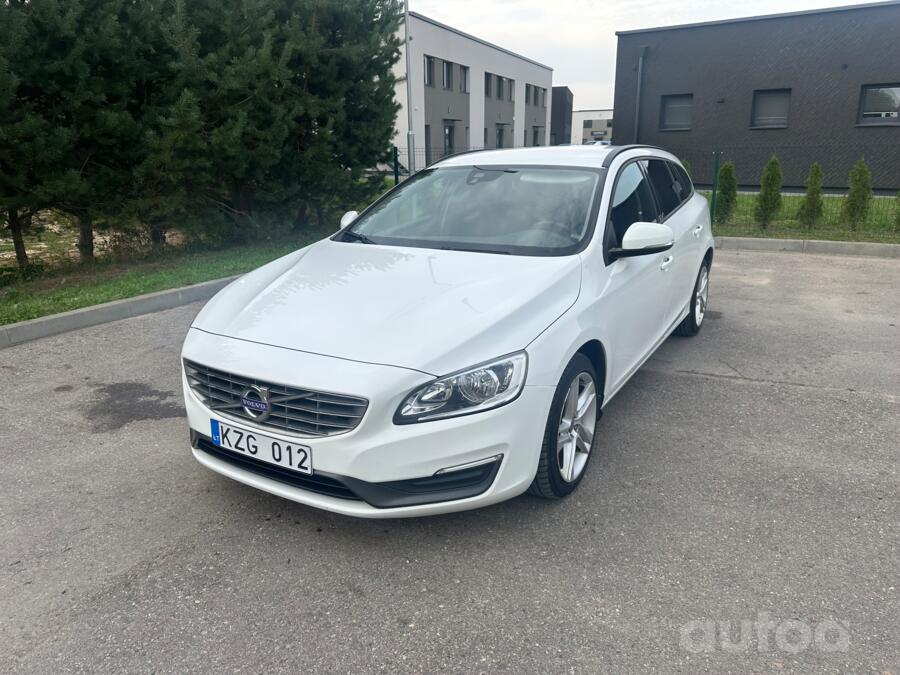 Volvo V60 1 generation [restyling] wagon 5-doors