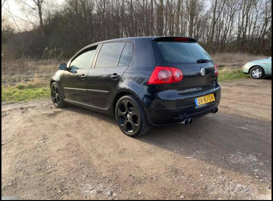 Volkswagen Golf GTI 5 generation