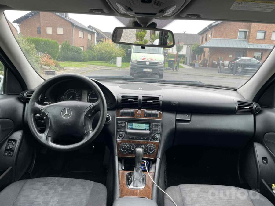 Mercedes-Benz C-Class W203/S203/CL203 [restyling] Sedan 4-doors