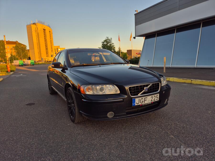 Volvo S60 1 generation [restyling] Sedan