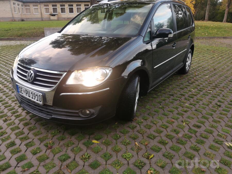 Volkswagen Touran 1 generation [restyling] Minivan 5-doors