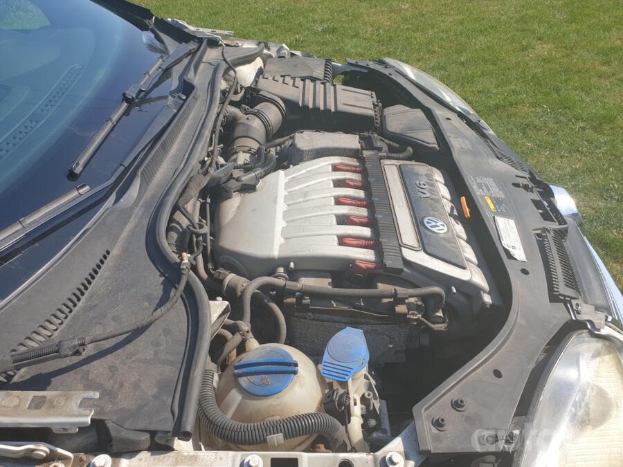 Volkswagen Golf R32 5 generation