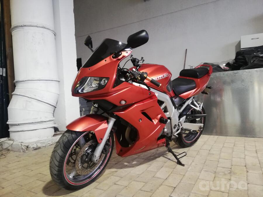 Suzuki SV