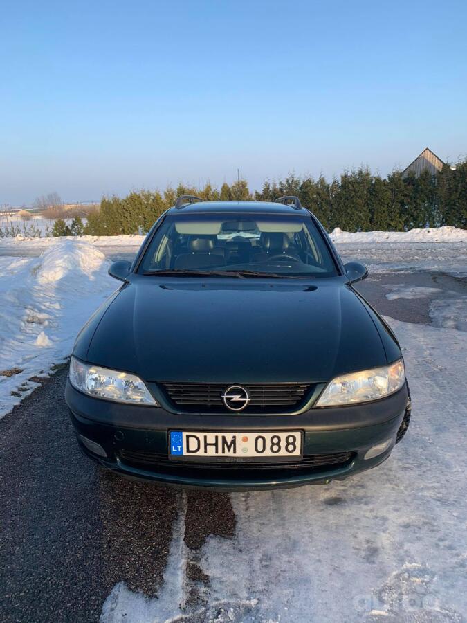 Opel Vectra B wagon 5-doors