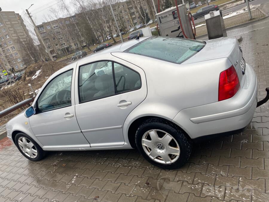 Volkswagen Bora 1 generation Sedan