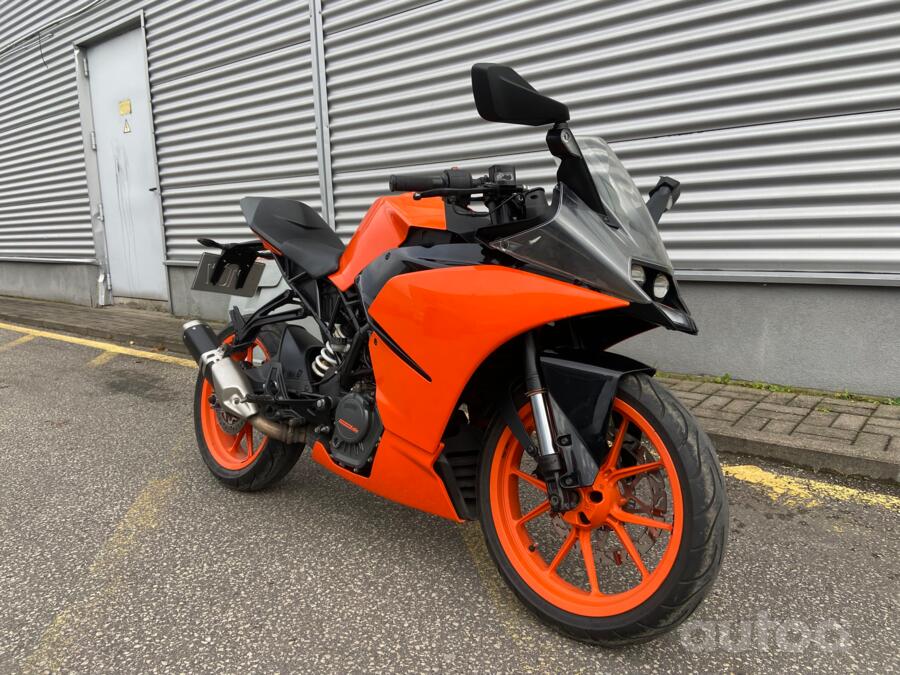 KTM RC