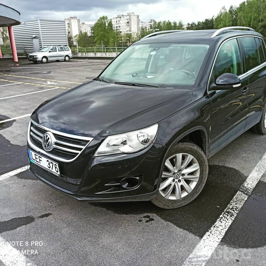 Volkswagen Tiguan 1 generation Crossover
