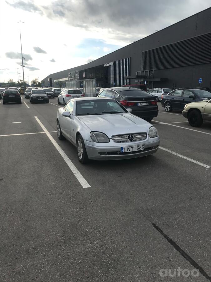 Mercedes-Benz SLK-Class R170 Roadster