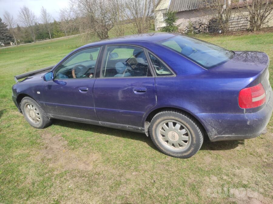 Audi A4 B5 Sedan