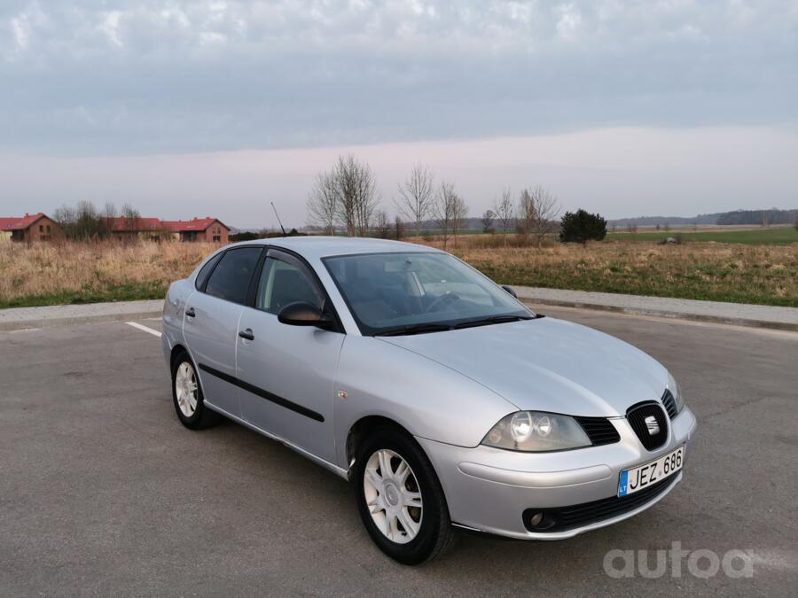 SEAT Cordoba 2 generation [restyling]