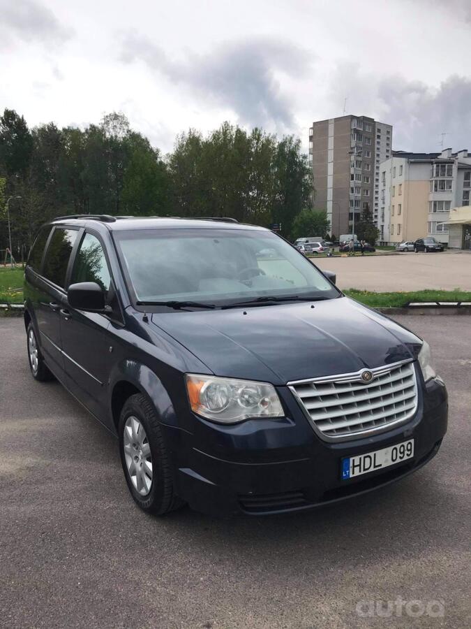 Chrysler Town & Country 5 generation [restyling]