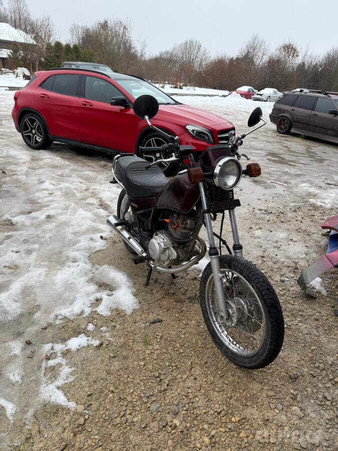Yamaha SR