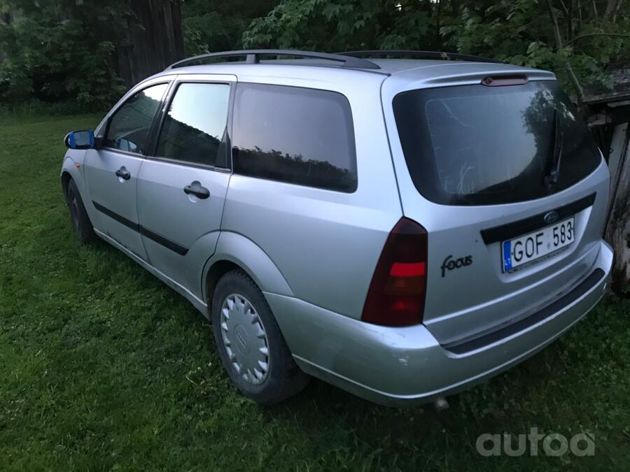 Ford Focus 1 generation wagon 5-doors