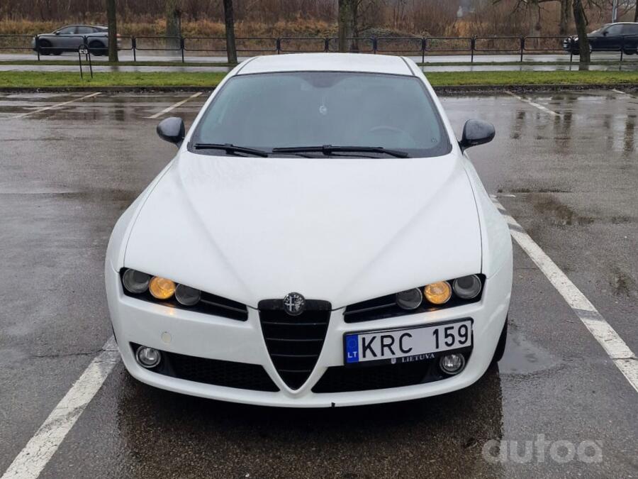 Alfa Romeo 159 1 generation Sedan