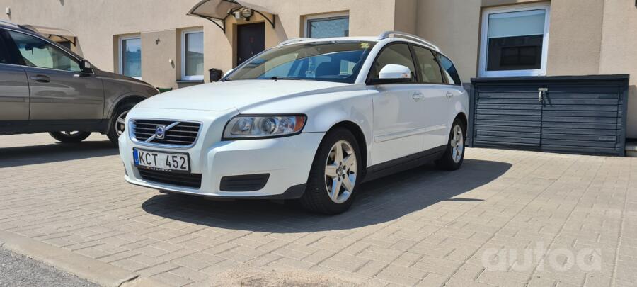 Volvo V50 1 generation [restyling]