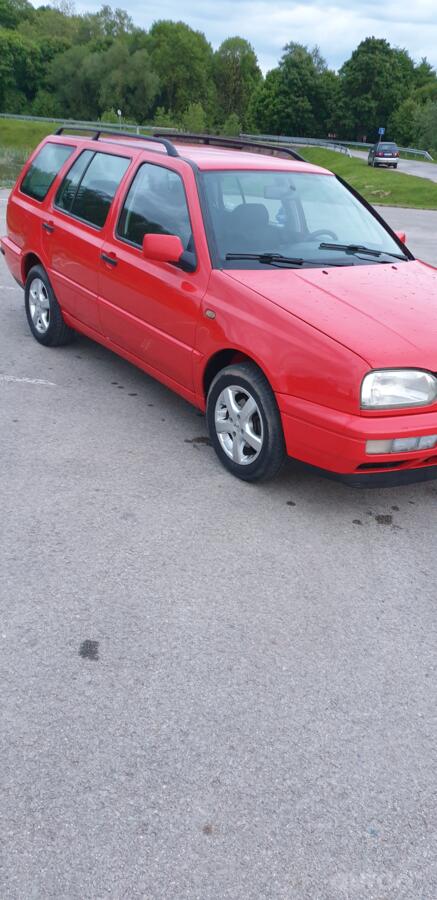 Volkswagen Golf 3 generation wagon