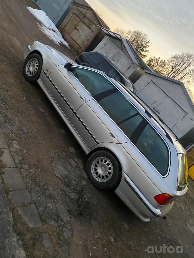 BMW 5 Series E39 Touring wagon