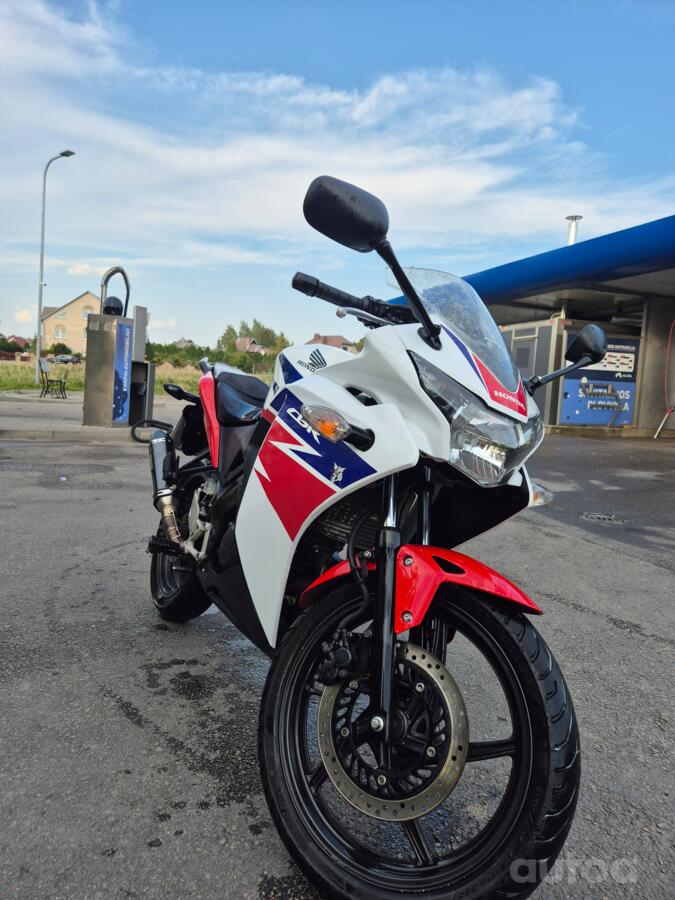 Honda CBR