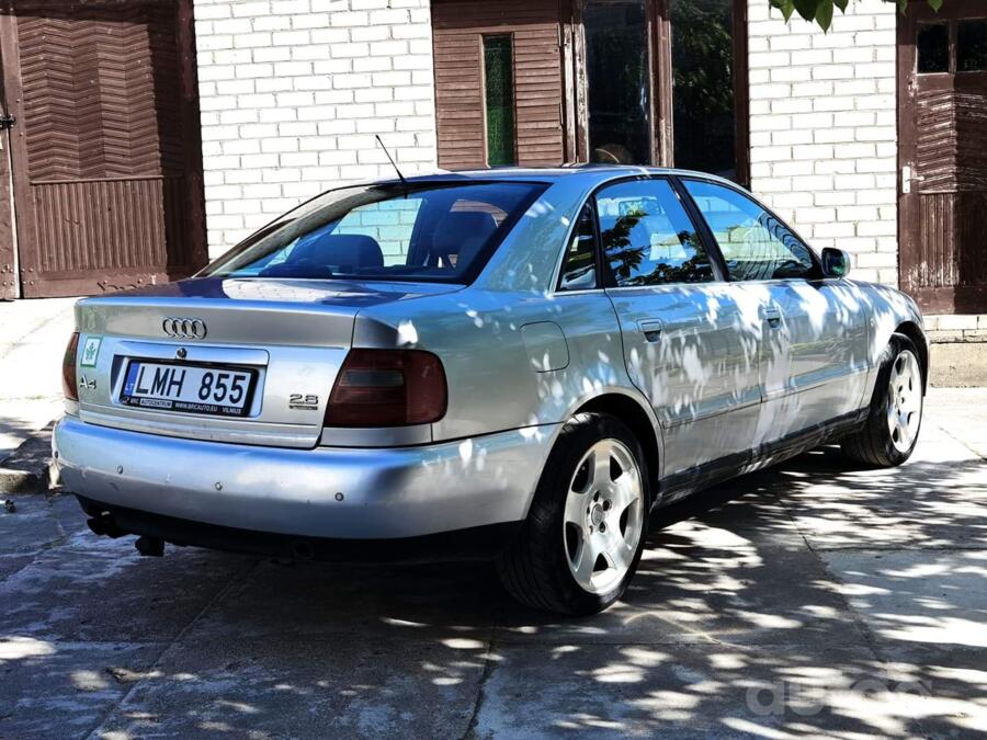Audi A4 B5 Sedan