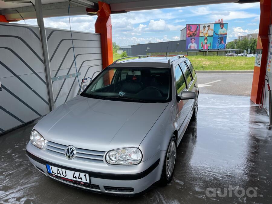 Volkswagen Golf 4 generation wagon