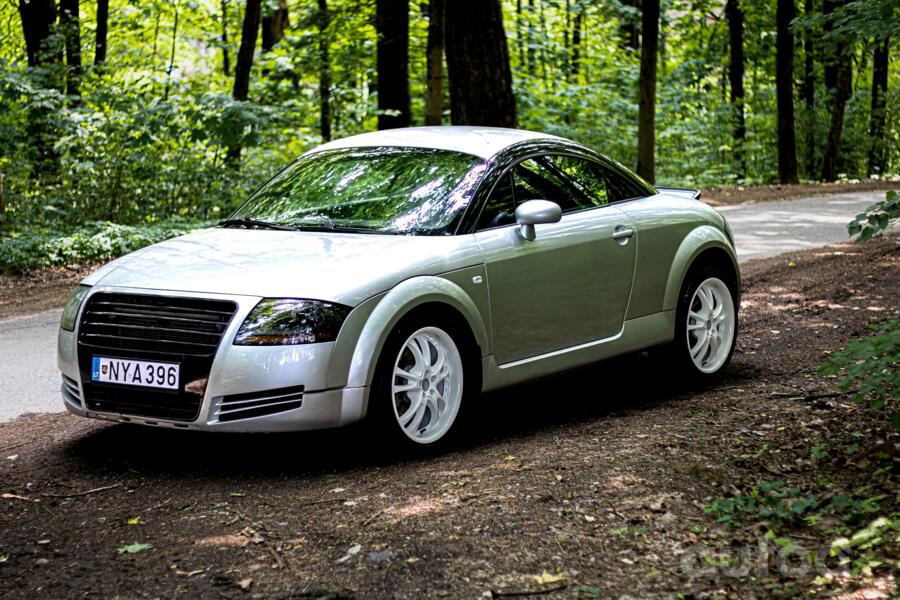 Audi TT 8N Coupe