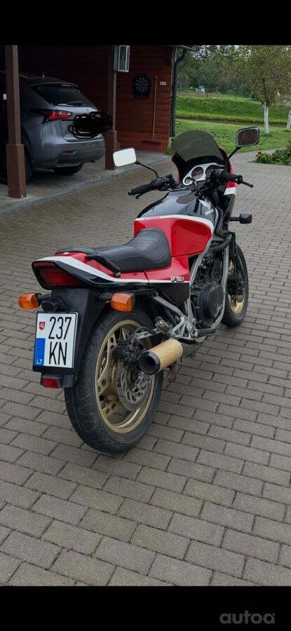 Honda VF