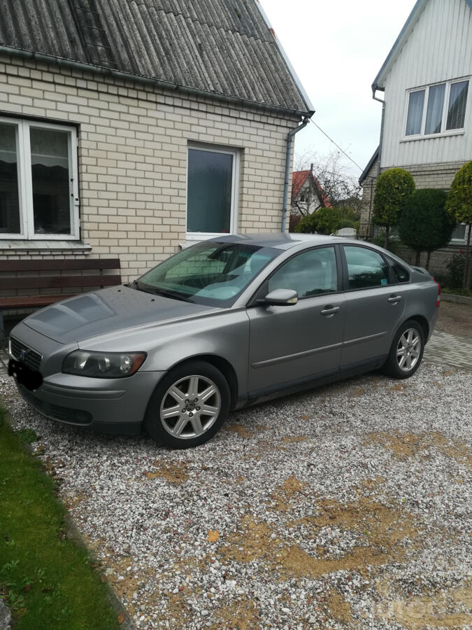 Volvo S40 2 generation Sedan