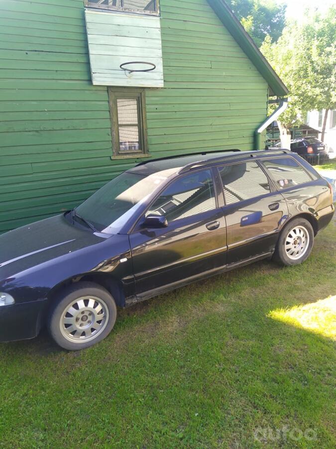 Audi A4 B5 [restyling] Avant wagon 5-doors
