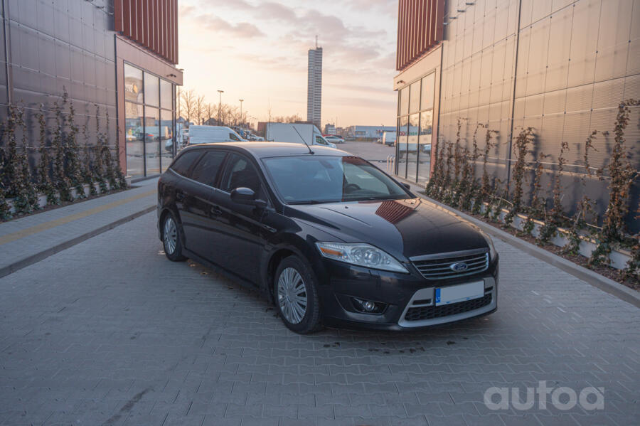 Ford Mondeo 4 generation wagon