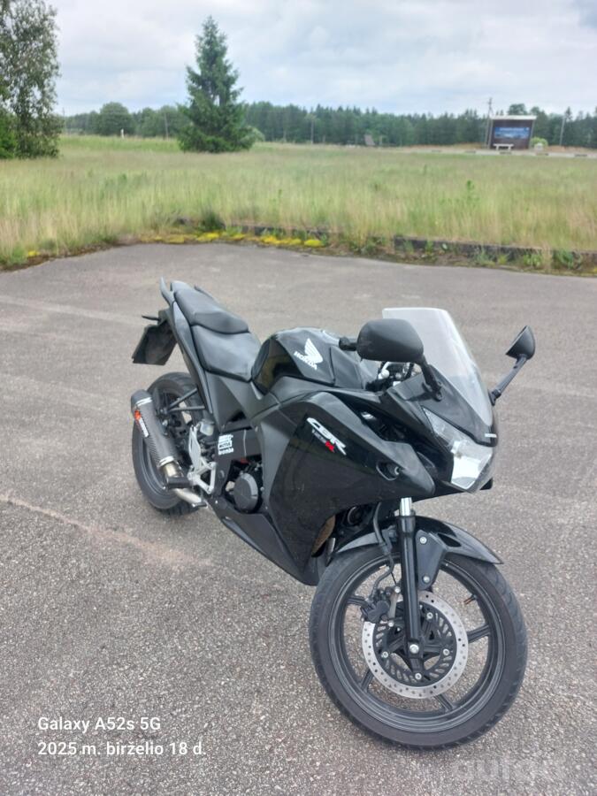 Honda CBR