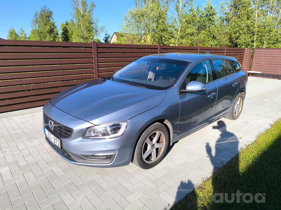 Volvo V60 1 generation [restyling] wagon 5-doors