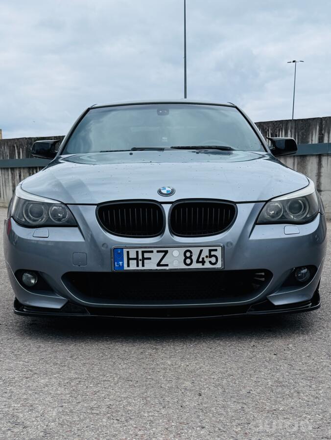 BMW 5 Series E60/E61 Sedan