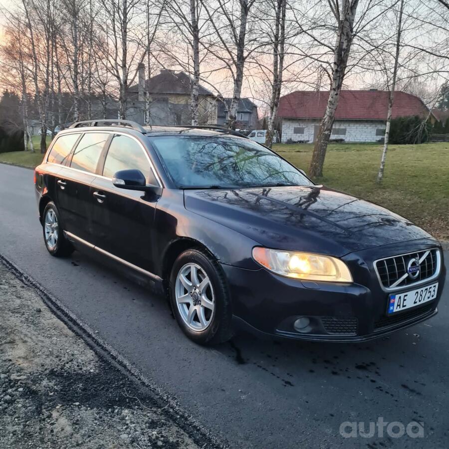 Volvo V70 3 generation wagon