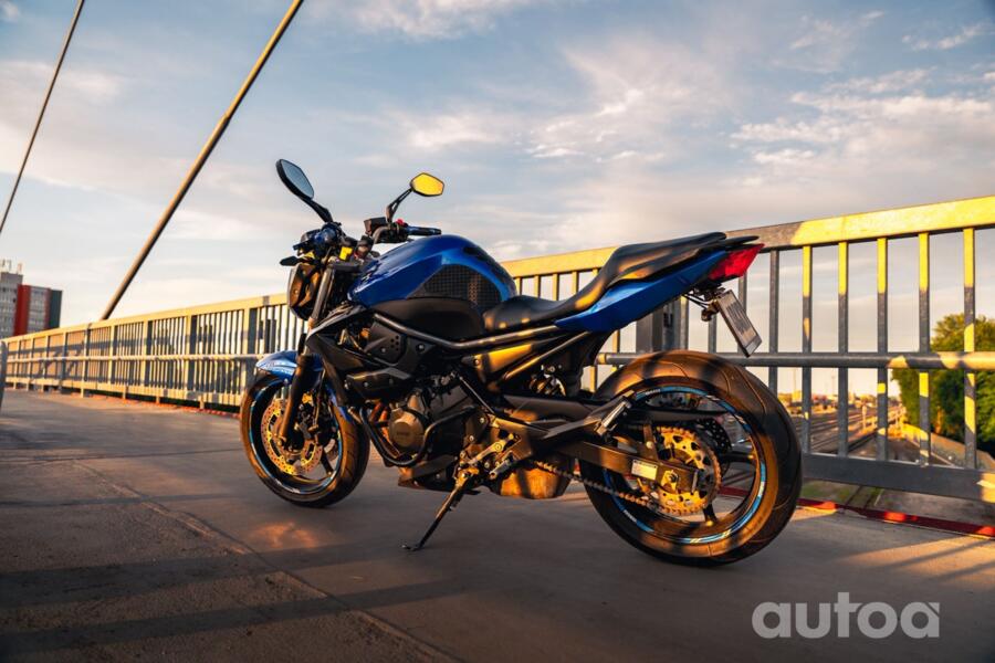 Yamaha XJ