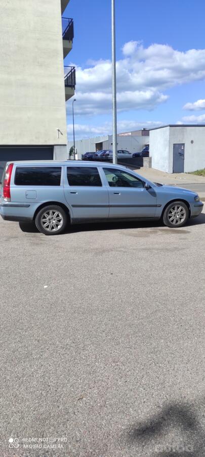 Volvo V70 2 generation R wagon 5-doors