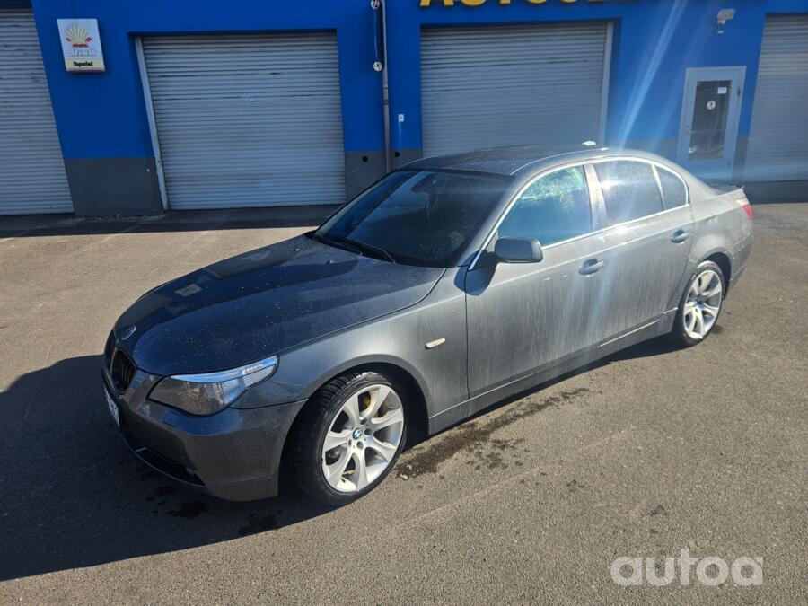 BMW 5 Series E60/E61 Sedan