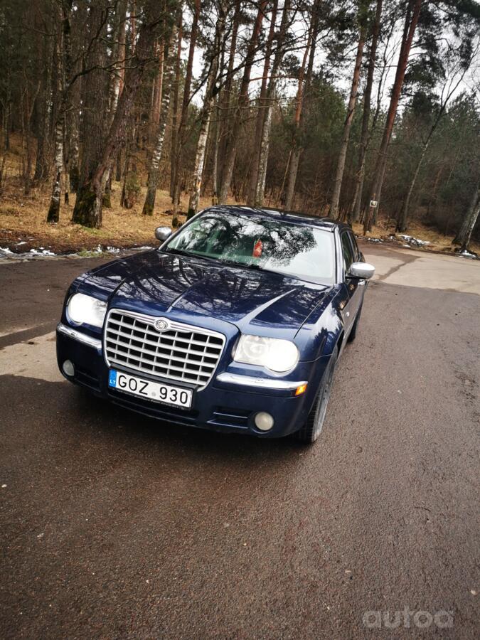 Chrysler 300C 1 generation Sedan 4-doors