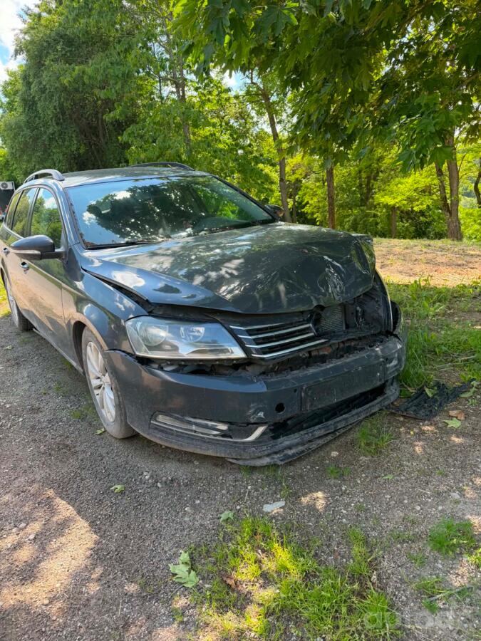 Volkswagen Passat B7 Variant wagon 5-doors