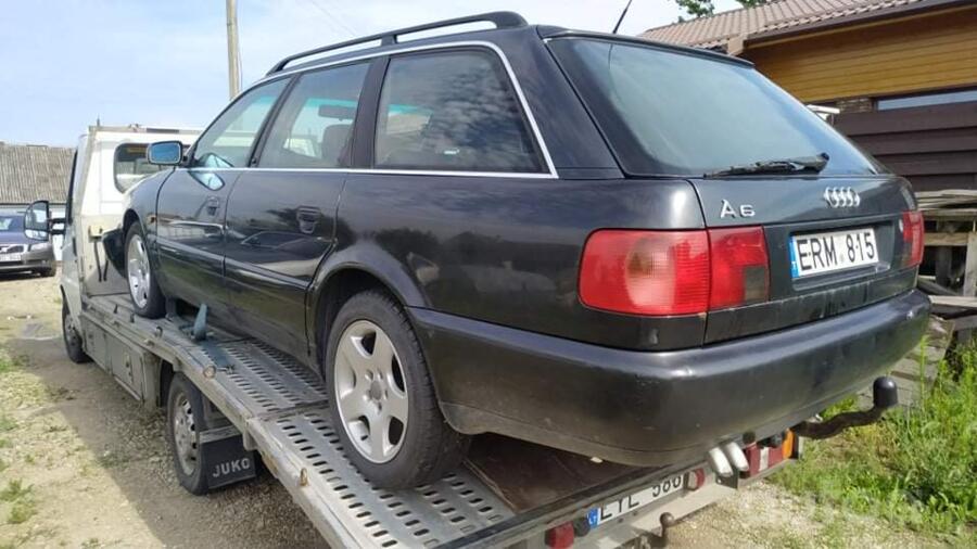 Audi A6 A4/C4 wagon