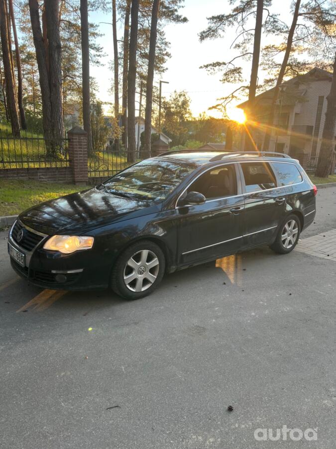 Volkswagen Passat B6 wagon 5-doors