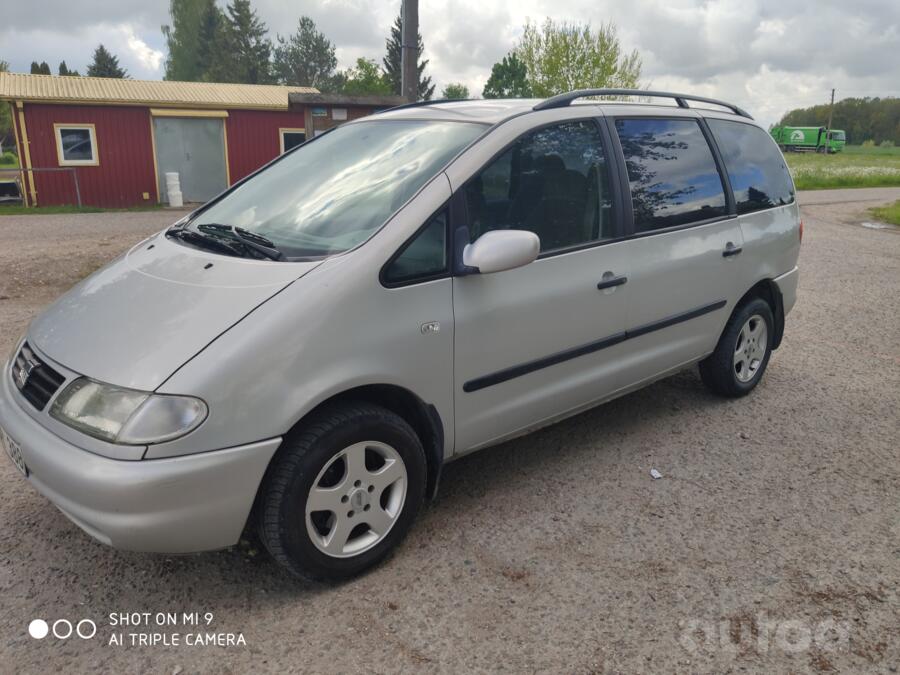 SEAT Alhambra 1 generation Minivan