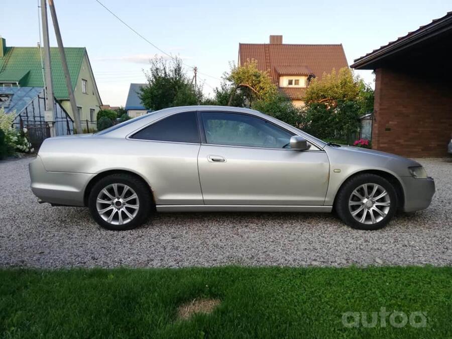 Honda Accord 6 generation US-spec Coupe