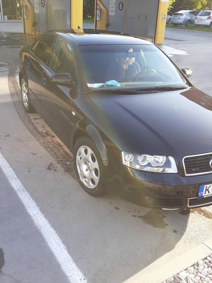 Audi A4 B6 Sedan