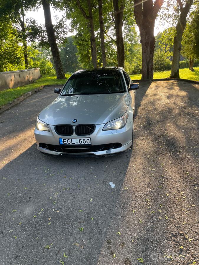 BMW 5 Series E60/E61 Sedan